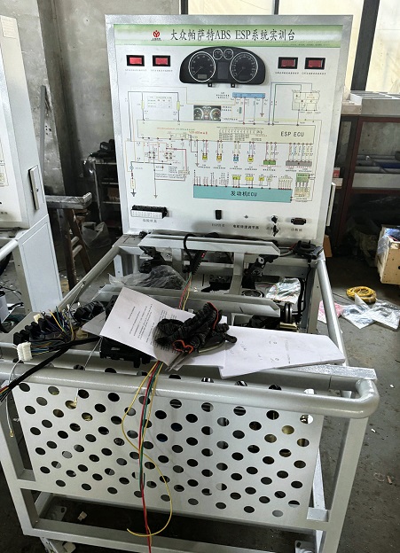 大众帕萨特ABS\ESP系统实训台