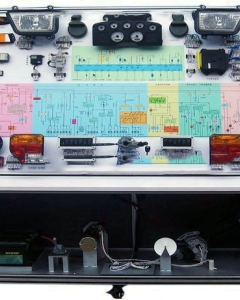 猛士2050全车电器实训台