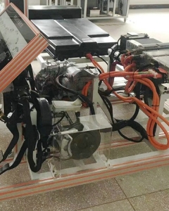 电动汽车驱动传动系统实训台